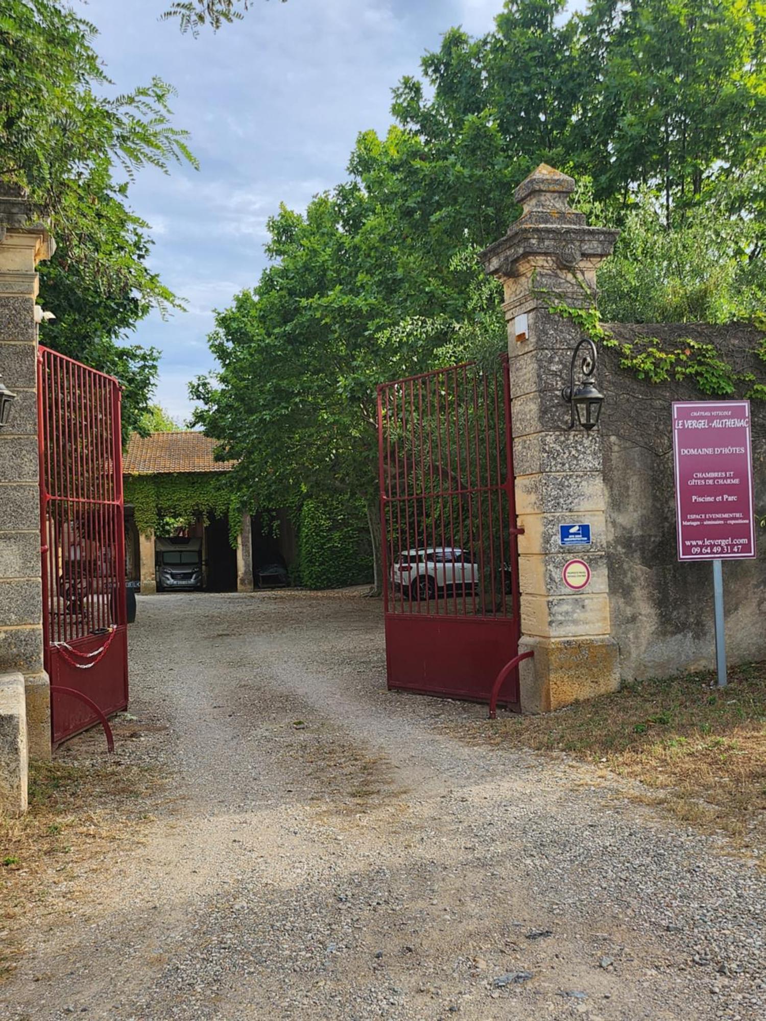 Chateau Le Vergel Authenac Ginestas ภายนอก รูปภาพ